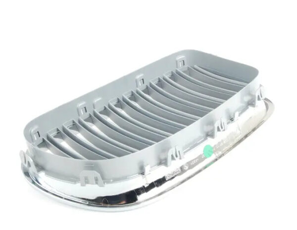 51137261355 - NEW OEM BMW 5 F10 FRONT LEFT RADIATOR KIDNEY GRILLE 51137261355 7261355 GENUINE