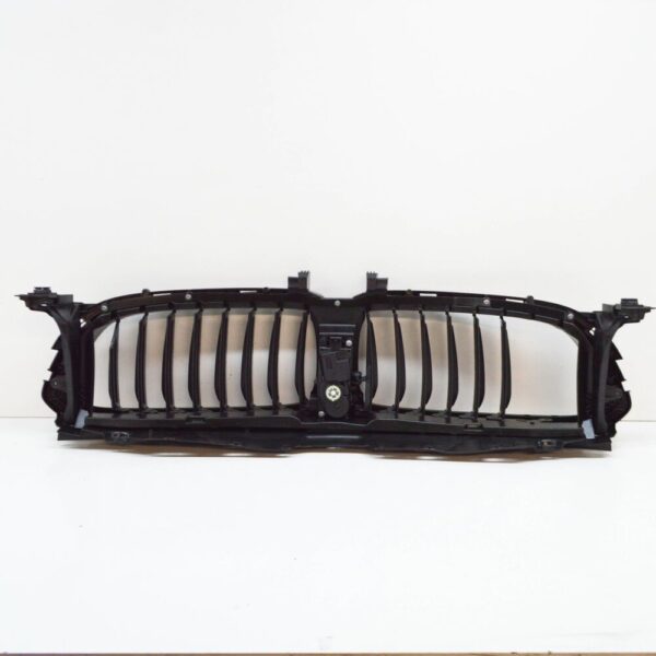 51137497778 - BMW 6 Gran Turismo G32 Front Bumper Grille 51137497778 NEW GENUINE