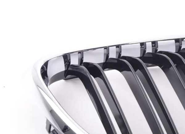 51138064144 - New Genuine BMW 2' F87 M Sport Front Right Chrome Black Kidney Grille 8064144