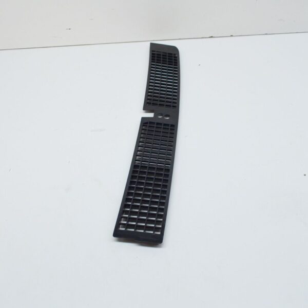 51138166657 - NEW BMW 7 E38 LEFT WINDSHIELD COWL GRILLE 8166657 51138166657 ORIGINAL