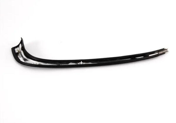 51138208406 - NEW BMW 7 E38 REAR RIGHT BLACK ROOF MOULDING TRIM 51138208406 OEM
