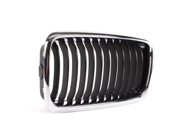 51138231593 - BMW E38 Genuine Kidney Grille Front Left Bumper 51138231593