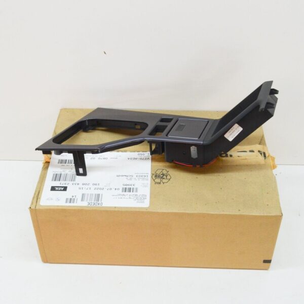 51168196986 - NEW BMW 5 E39 CENTER CONSOLE INSERT 51168196986 8196986 ORIGINAL