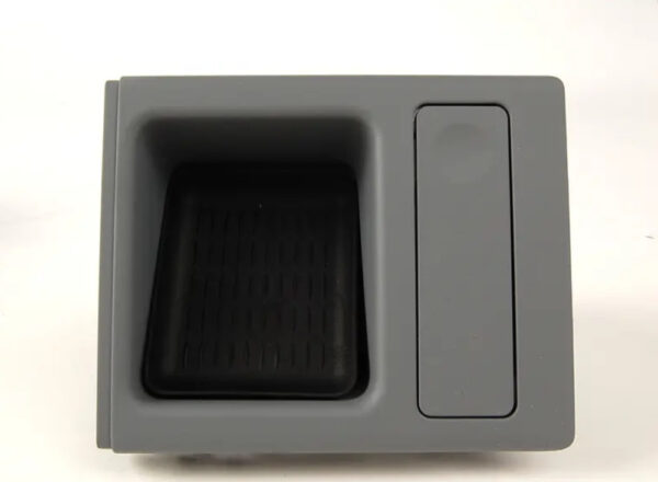 51168248505 - NEW BMW 3 Series e46 CONSOLE COIN TABLE 8248505 51168248505 ORIGINAL