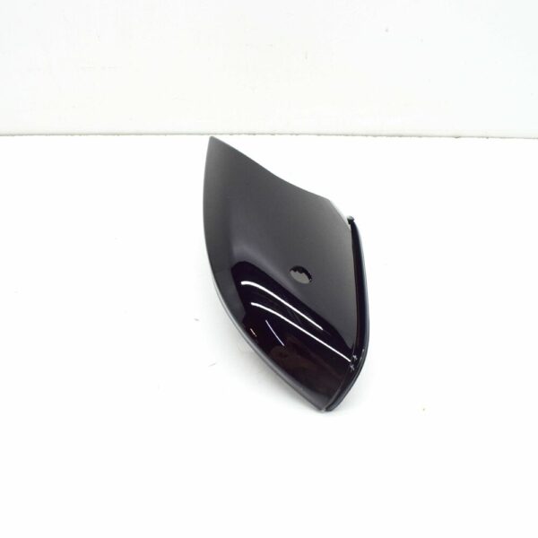 51169879140 - BMW F40 FRONT RIGHT LOWER MIRROR HOUSING SECTION 5116879140 9879140