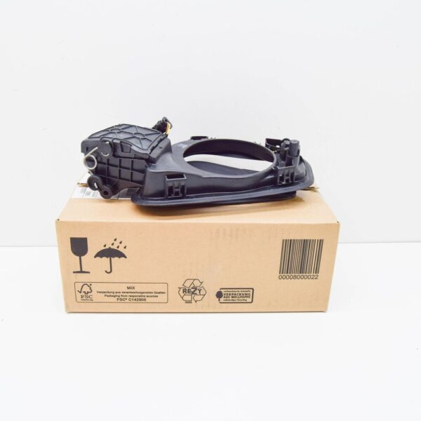 51177316840 - NEW BMW I8 I12 LOASING FLAP CHARGING COVER POT 51177316840 ORIGINAL