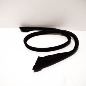 51210402746 - NEW BMW 5 E39 FRONT RIGHT DOOR SEAL 51210402746 0402746 ORIGINAL