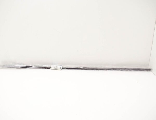 51218150094 - BMW 7 E38 Door Seal Front Right Lower 51218150094 8150094 NEW