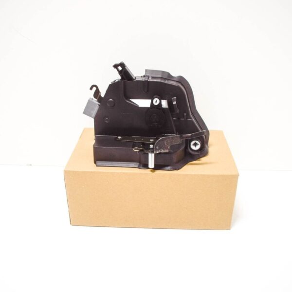 51218208711 - BMW 3 COUPE E46 FRONT LEFT DOOR LATCH ACTUATOR 51218208711 NEW GENUINE LHD