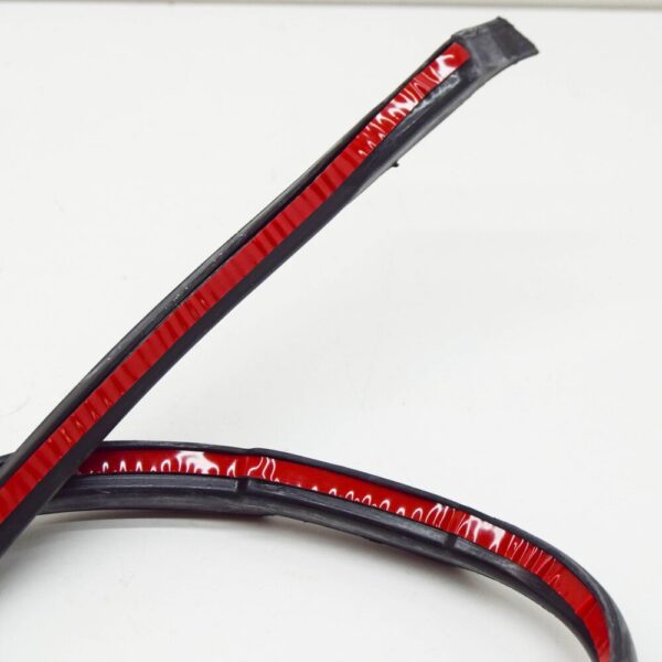 51228157882 - NEW BMW 7 E38 REAR RIGHT DOOR SEAL RUBBER 51228157882 ORIGINAL