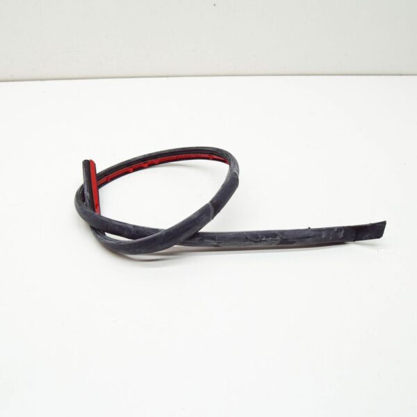 51228157882 - NEW BMW 7 E38 REAR RIGHT DOOR SEAL RUBBER 51228157882 ORIGINAL