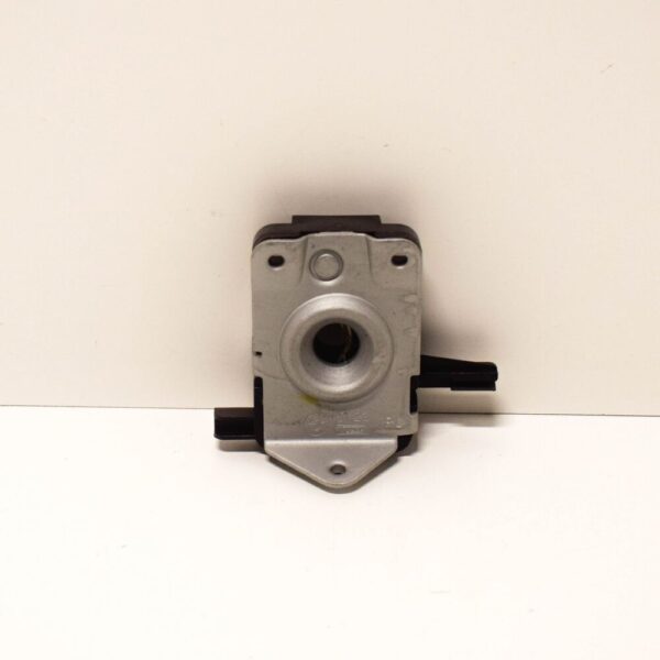 51231977636 - BMW 3 E36 Right Lower Bonnet Lock Catch RHD 51231977636 NEW GENUINE