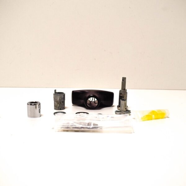 51249061876 - BMW 3 E30 Trunk Lock Repair  51249061876 NEW GENUINE