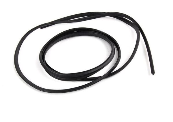 51311968445 - BMW E30 front windshield moulding black 51311968445