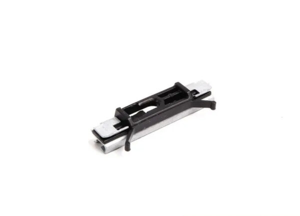 51313448374 - NEW BMW X3 E83 WINDSHIELD FORMULA CLIP 51313448374 3448374 ORIGINAL