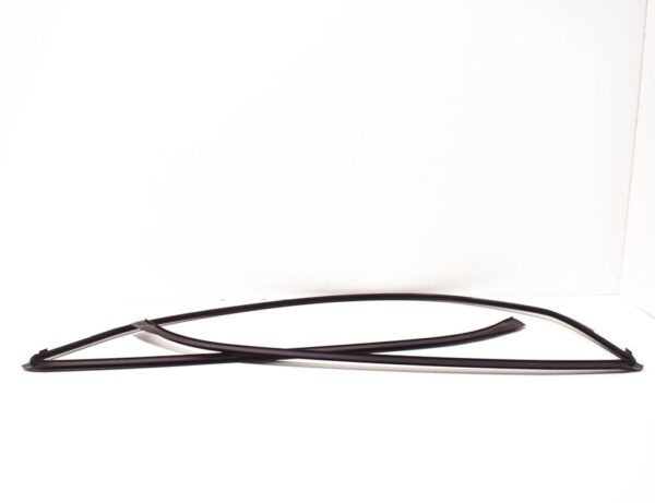 51317008911 - NEW BMW 6 E64 FRONT WINDSHIELD SEAL 51317008911 7008911 ORIGINAL