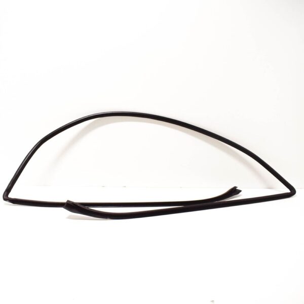 51317008911 - NEW BMW 6 E64 FRONT WINDSHIELD SEAL 51317008911 7008911 ORIGINAL