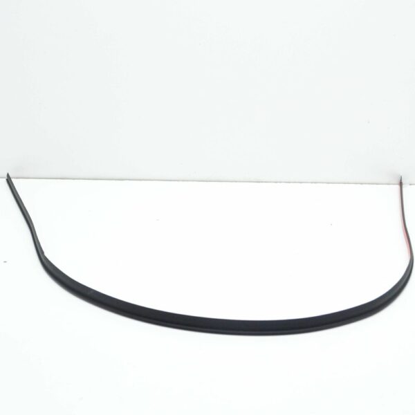 51317203121 - NEW BMW 5 F10 WINDSCREEN TOP COVER GASKET 51317203121