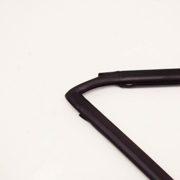 51318159784 - BMW 5 E39 windshield molding 51318159784 new ES REAL