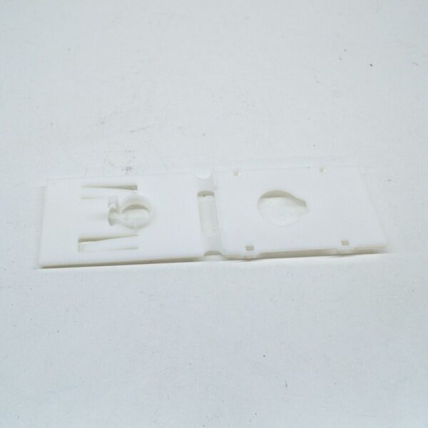 51337114596 - NEW BMW Z4 E85 FRONT DOOR WINDOW -LIFT SLIDING PIECE 51337114596 GENUINE