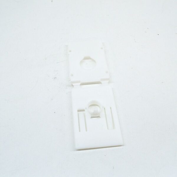 51337114596 - NEW BMW Z4 E85 FRONT DOOR WINDOW -LIFT SLIDING PIECE 51337114596 GENUINE