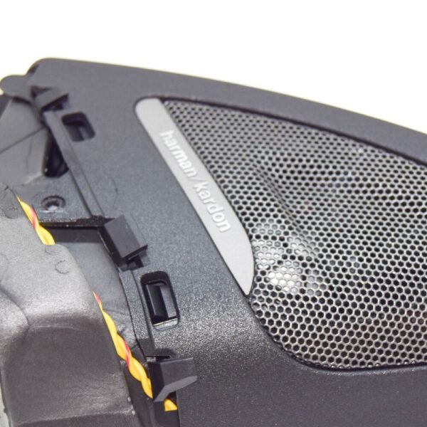 51337269362 - BMW 1 F21 Front Right Door Tweeter Speaker Harman Kardon 7269362 GENUINE NEW