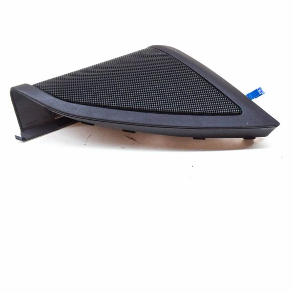 51337464600 - NEW BMW 5 G30 FRNT RIGHT INNER DOOR HIFI SPEAKER COVER 51337464600 ORIGINAL
