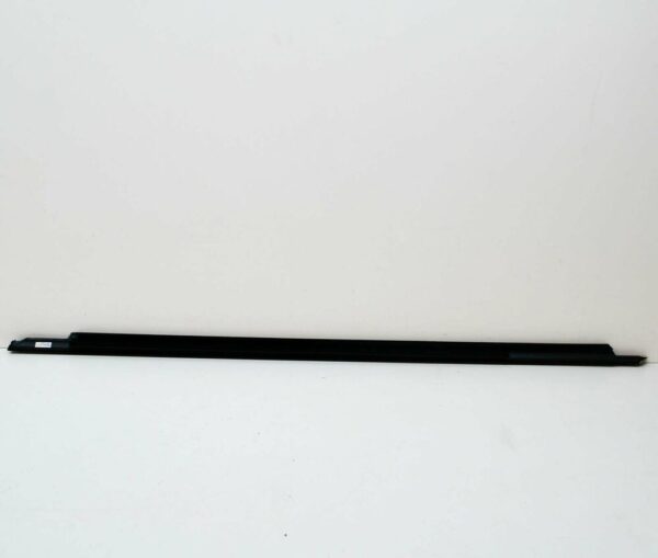 51337465150 - NEW BMW 3 G20 FRONT RIGHT DOOR WINDOW OUTER STRIP 7465150 51337465150 ORIGINAL