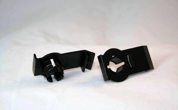 51338254781 - BMW E53 Clip Genuine 51338254781