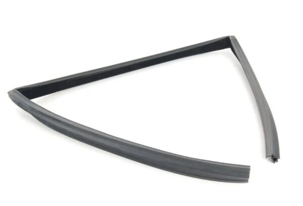 51348159817 - BMW 5 E39 Rear Left Window Seal 51348159817 8159817 NEW GENUINE