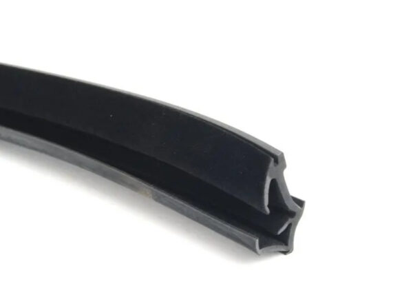 51348159817 - BMW 5 E39 Rear Left Window Seal 51348159817 8159817 NEW GENUINE