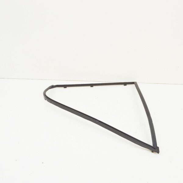 51348186183 - NEW BMW 5 E39 REAR LEFT DOOR QUARTER WINDOW FRAME 51348186183 8186183 97-02