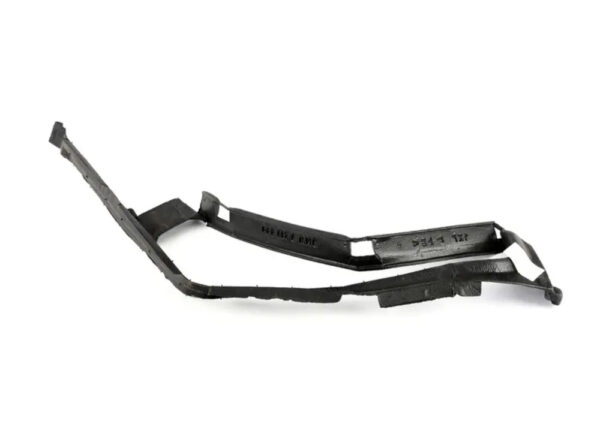 51348210880 - NEW BMW 5 E39 REAR RIGHT UPPER DOOR SEAL 8210880 51348210880 GENUINE