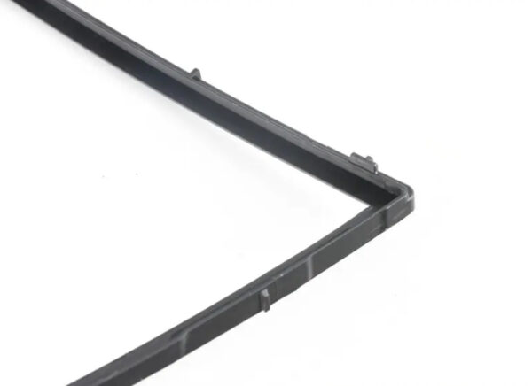 51357067074 - NEW BMW 5 E60 REAR RIGHT FIXED SIDE WINDOW FRAME 51357067074 7067074 ORIGINAL