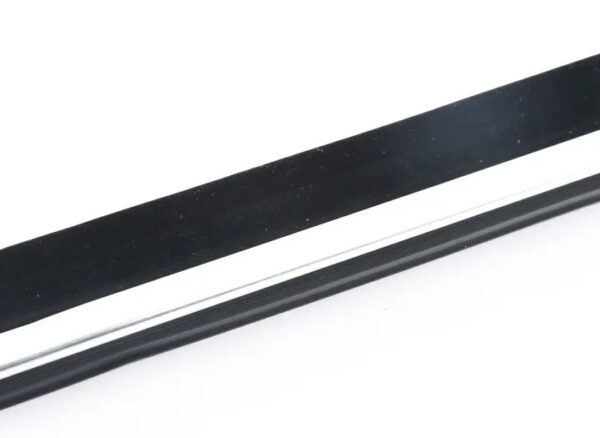 51371871738 - NEW BMW 6 E24 REAR WINDOW RIGHT OUTER WEATHERSTRIP 1871738 51371871738 ORIGINAL