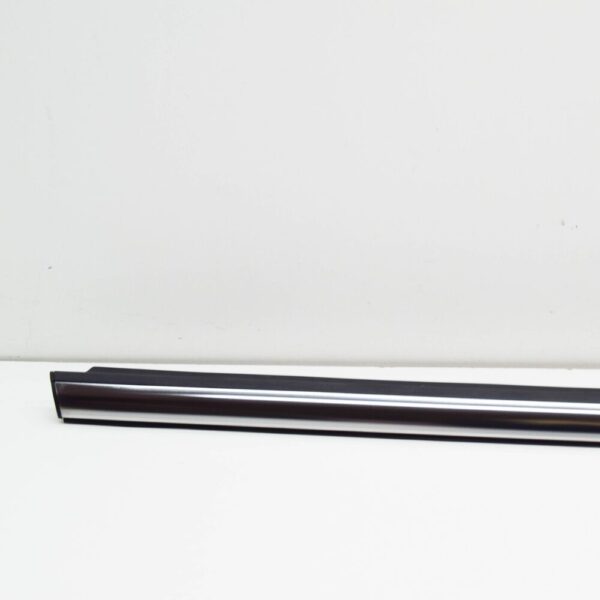 51377390173 - MINI F60 side panel strip rear left 7390173 51377390173 NEW