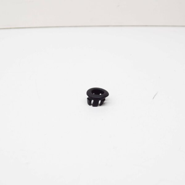 51418200729 - OEM BMW 325I interior rear door locking button BEZEL BUSH 51418200729 GENUINE NEW