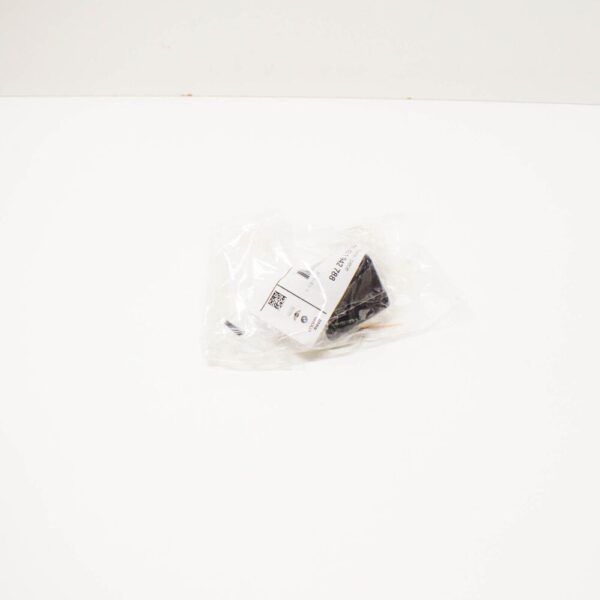 51431942788 - BMW 3 E30 Convertible Hardtop Right Covering 51431942788 1942788 NEW GENUINE