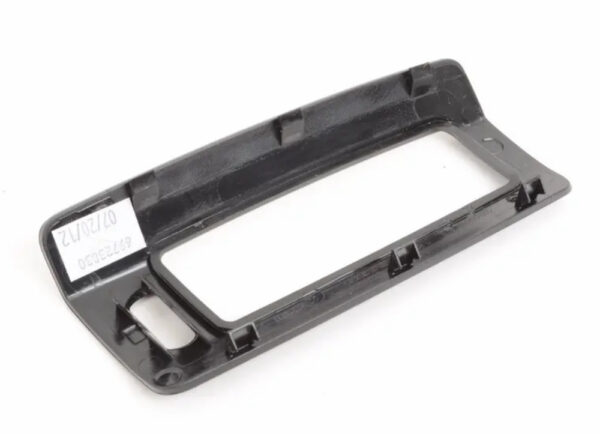51436972383 - NEW BMW X5 E70 LEFT FRESH AIR GRILLE FINISHER 6972383 51436972383 ORIGINAL