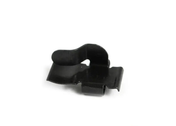 51438146710 - NEW BMW X1 F48 RIGHT RETAINER CLIP 51438146710 8146710 ORIGINAL