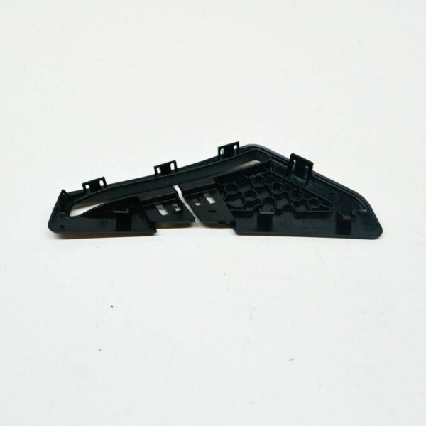51467392196 - NEW BMW 7 G11 G12 RIGHT SEAT BEL SLOT COVER 51467392196 ORIGINAL
