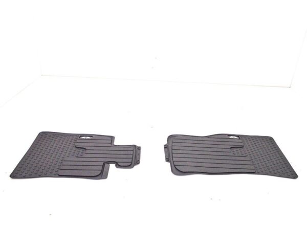 51472231957 - MINI R56 Front Rubber Floor Mats Set LHD 51472231957 NEW GENUINE