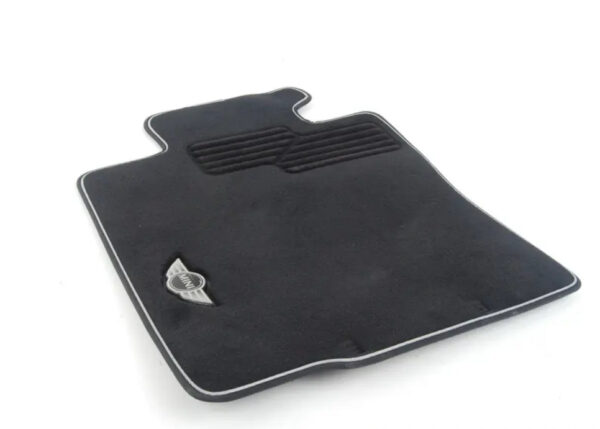 51472239968 - MINI COUNTRYMAN R60 Front Floor Mat Carpet Set LHD 51472239968 NEW GENUINE