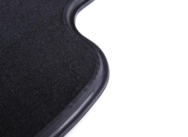 51472293353 - NEW BMW 3 F30, F80 REAR FLOOR MAT SET 2293353 51472293353 15-17 ORIGINAL