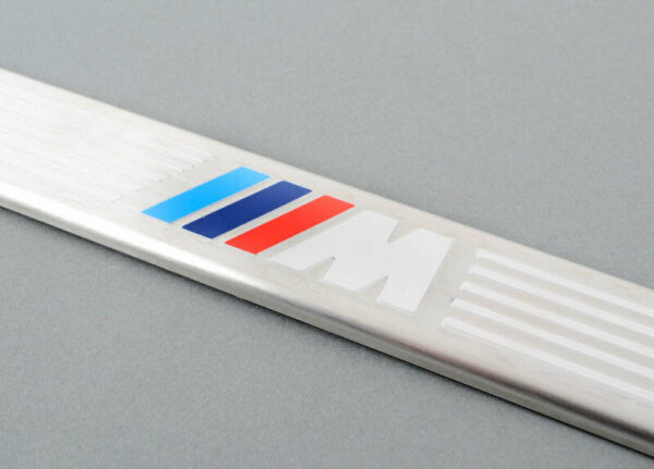 51477205263 - New Genuine BMW X5 X6 E70 E71 Set Of Front Door Entrance ///M Trims 7205263
