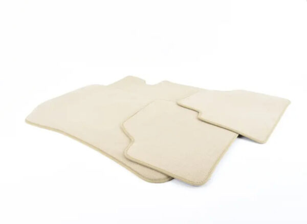 51477316627 - NEW BMW X1 E84 FLOOR MAT SET 7316627 51477316627 ORIGINAL