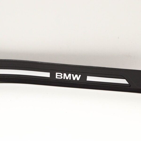 51478178124 - BMW 5 E39 rear right input cover 51478178124 8178124 new