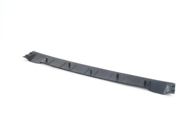 51498218785 - BMW 3 E46 outer trim upper trunk lid 51498218785 8218785 NEW