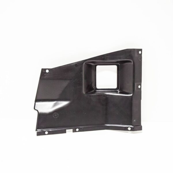 51711962768 - BMW 3 E30 Right Lower Fender Air Channel 51711962768 New