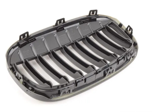 51712407732 - NEW BMW X1 F48 M PERFORMANCE GLOSS BLACK FRONT RIGHT GRILLE 51712407732 ORIGINAL